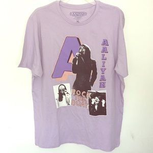 Brand new icon Aaliyah never worn Tee